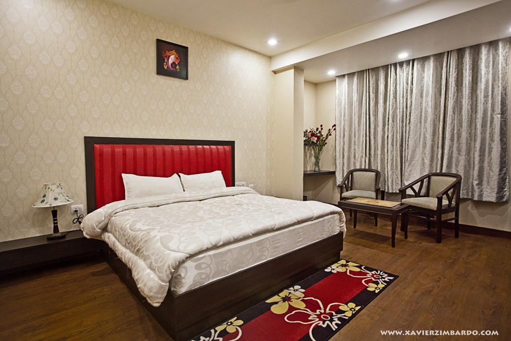 Hotel Krishna International Vrindāvan Dış mekan fotoğraf