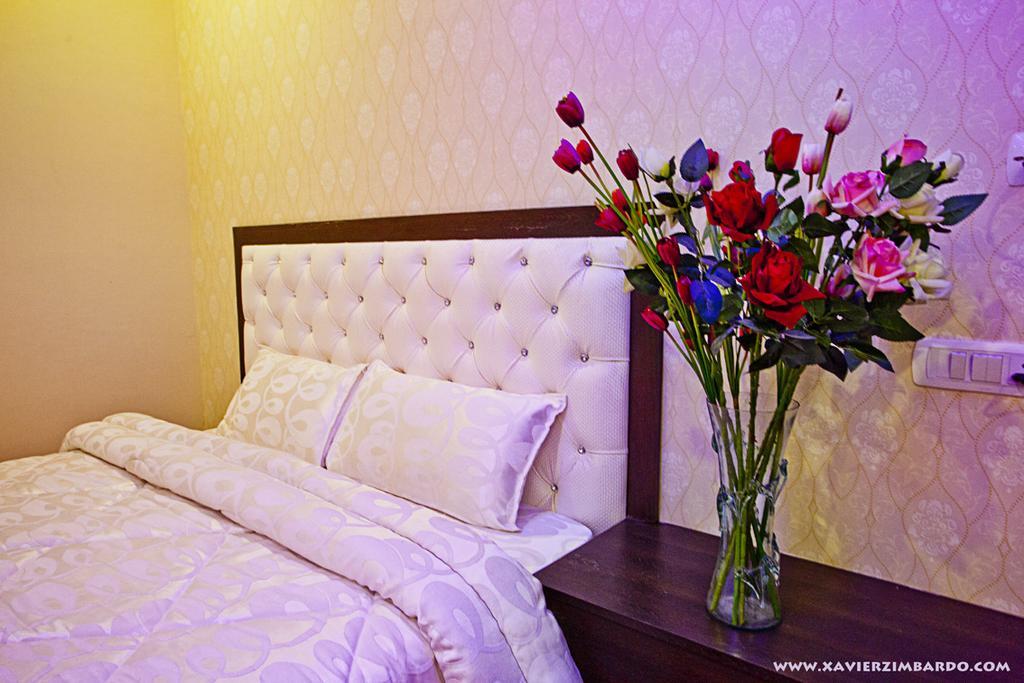 Hotel Krishna International Vrindāvan Dış mekan fotoğraf