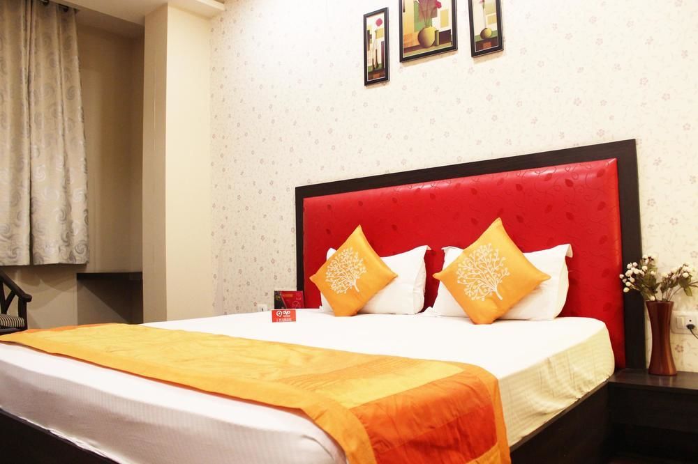 Hotel Krishna International Vrindāvan Dış mekan fotoğraf